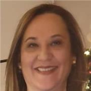 Profesora de Administración, Gerencia y Ciencias Sociales, con mas de 30 años de experiencia.